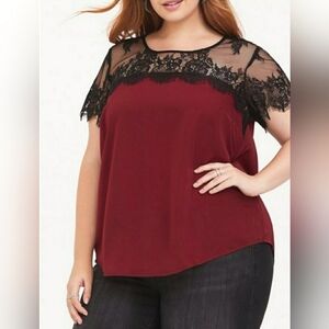 Torrid Wine/Black Satin Lace Trimmed Keyhole Detail Blouse Size 1X EUC